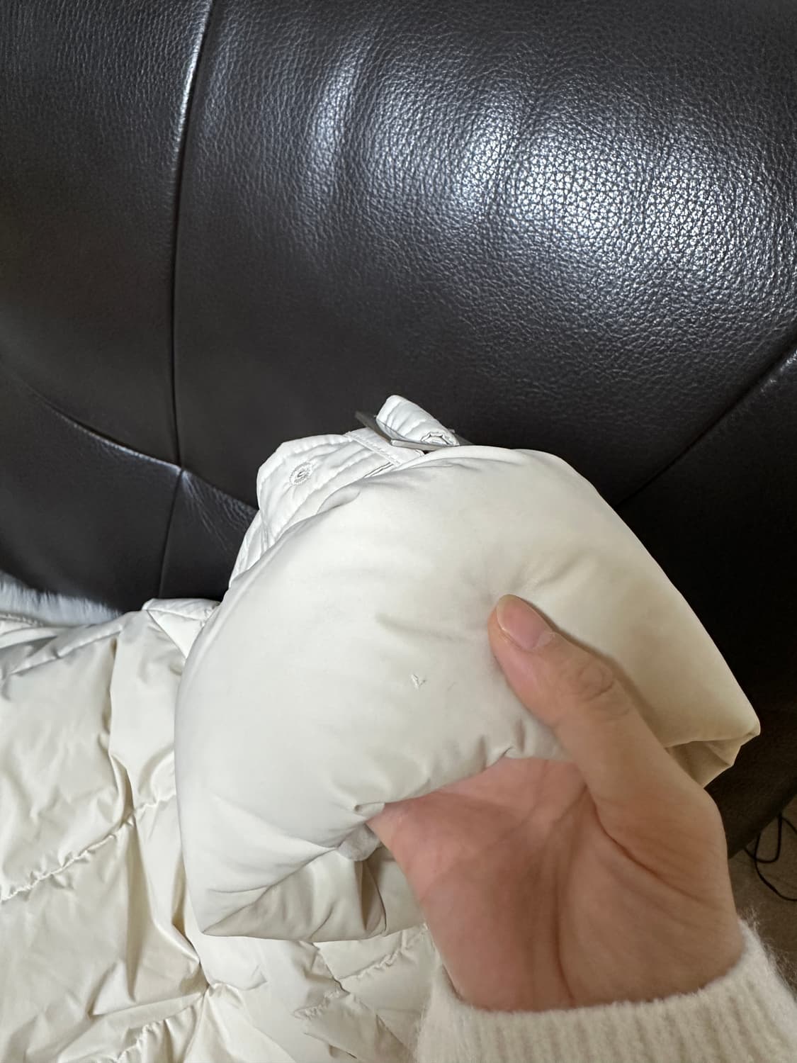 어다울 폭스퍼 숏패딩 아이보리 상품이미지5