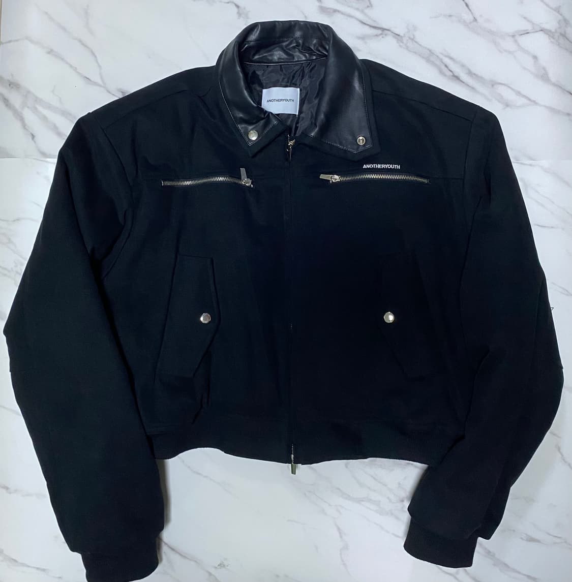 어니더유스 콤비봄버 크롭자켓 상품이미지3