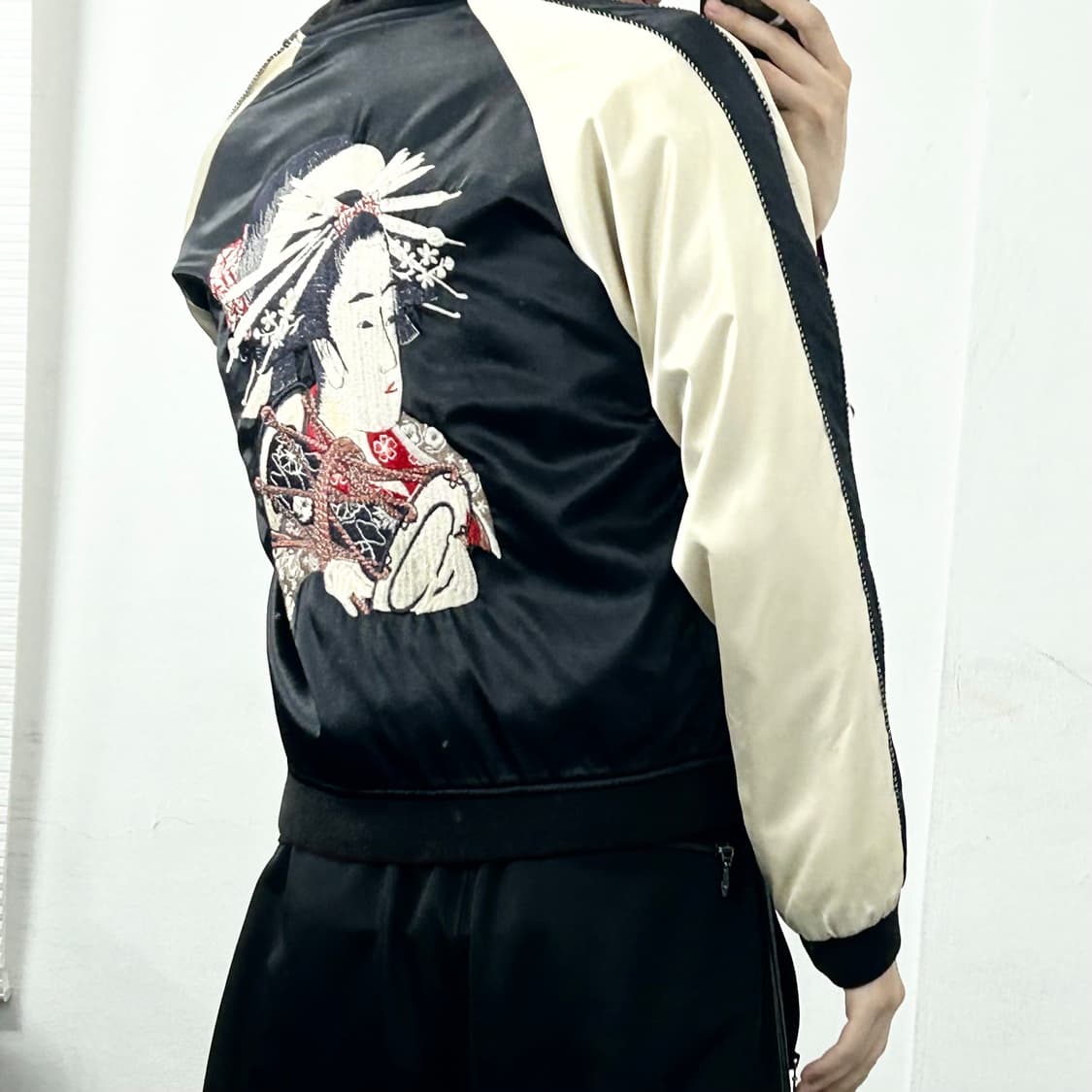 호시히메 리버시블 자수 스카쟌 자켓 상품이미지4