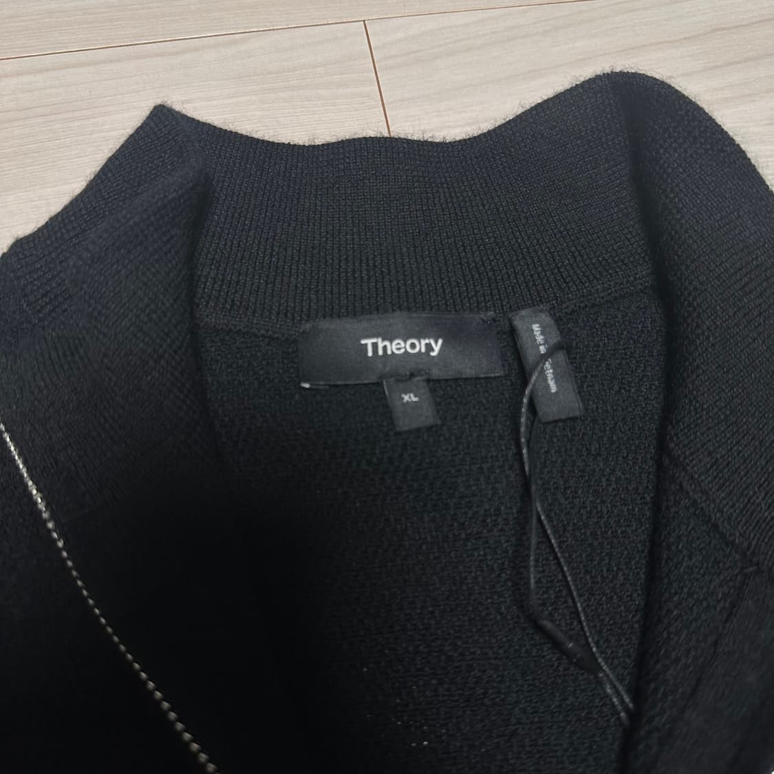 [새상품] 띠어리 캐시미어 니트 집업 가디건 블랙 XL사이즈 상품이미지10