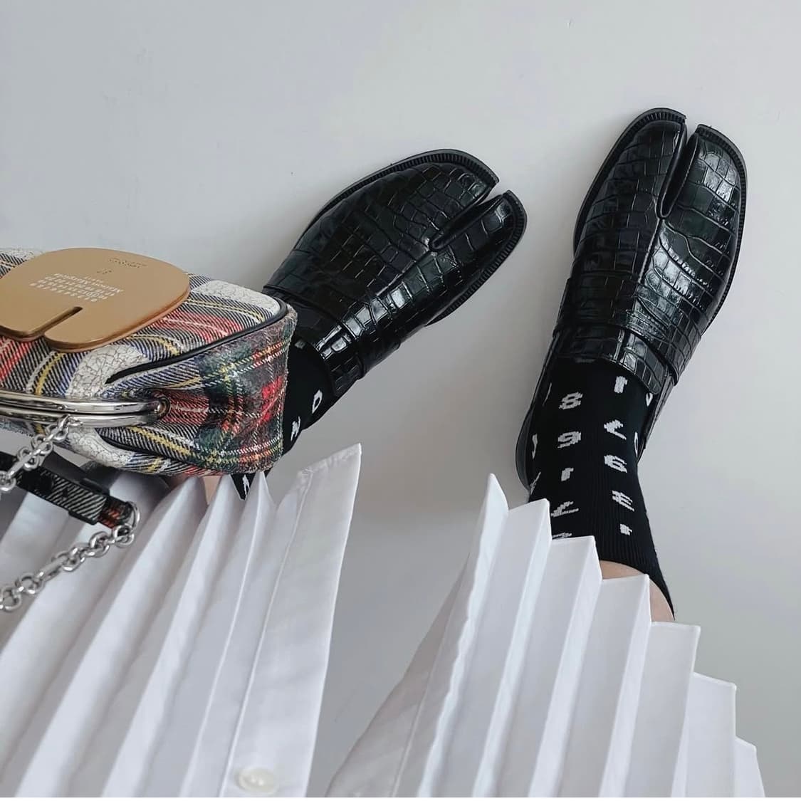 마르지엘라 타비 로퍼 크로커 패턴 36사이즈 상품이미지1