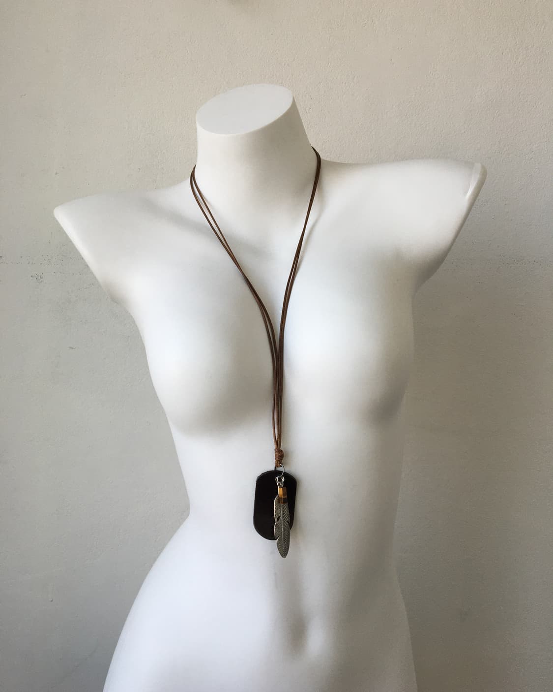 feather pendent necklace 상품이미지5