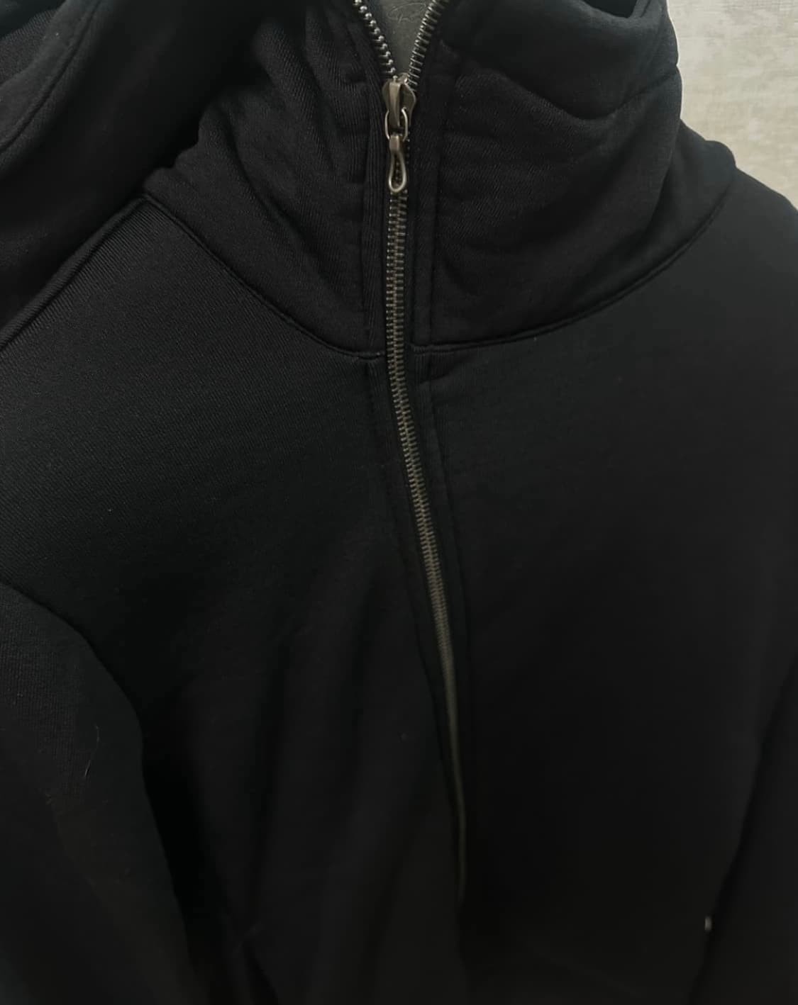 급처/카즈유키 쿠마가이 어테치먼트 후드집업 상품이미지2