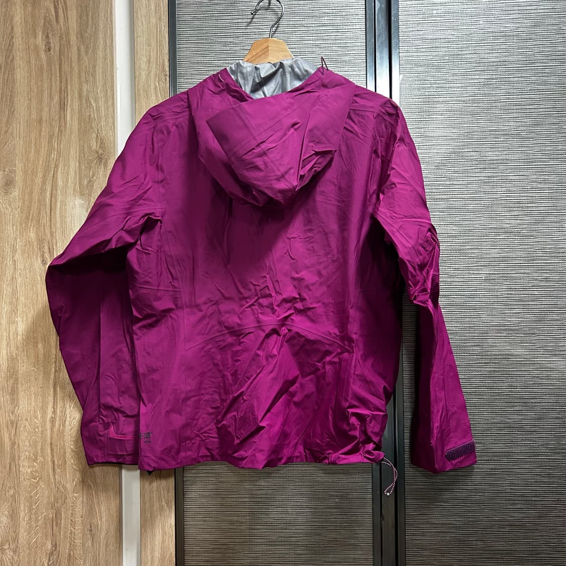 살로몬 퍼플 바람막이 L 상품이미지2