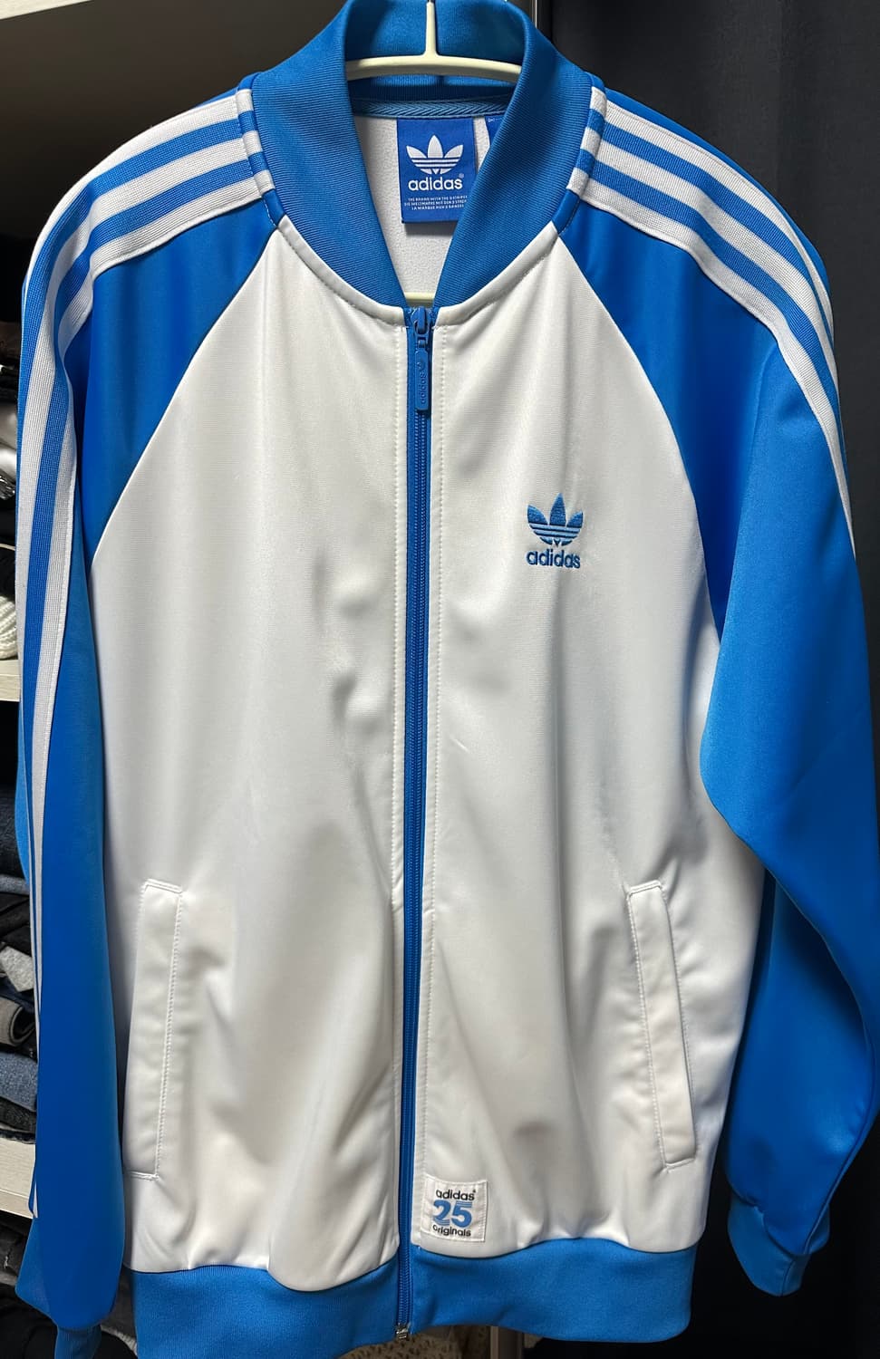 아디다스 니고베어 트랙탑 상품이미지1