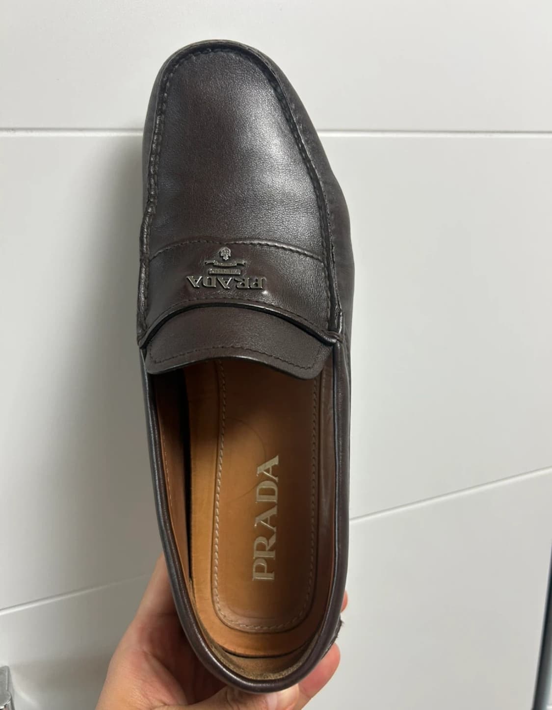 프라다 브라운 가죽 로퍼 7사이즈 상품이미지2