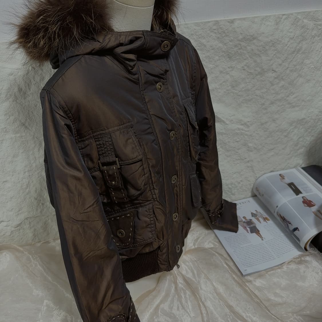 빈티지 일본 초콜릿 나일론 황동 양두지퍼 되지가죽 라쿤퍼 후드 패딩 상품이미지3
