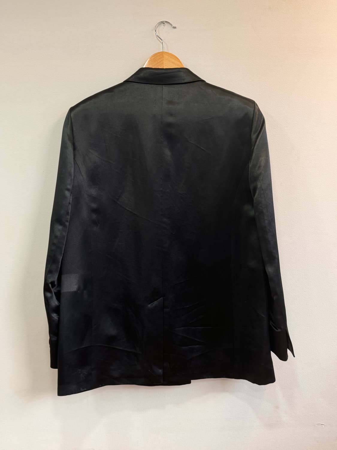 아르켓 오버핏 새틴 블레이저 상품이미지5