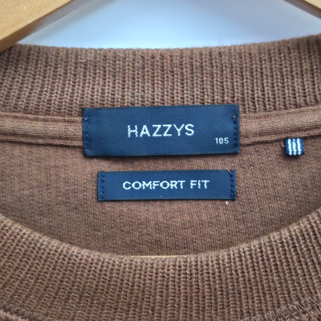 [XL] 헤지스 브라운 니트 상품이미지4