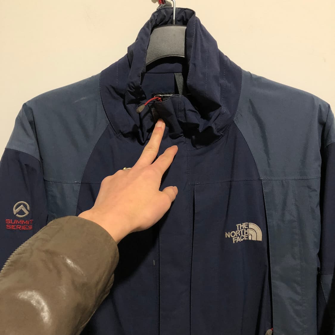 서밋시리즈 노스페이스 바람막이 상품이미지5