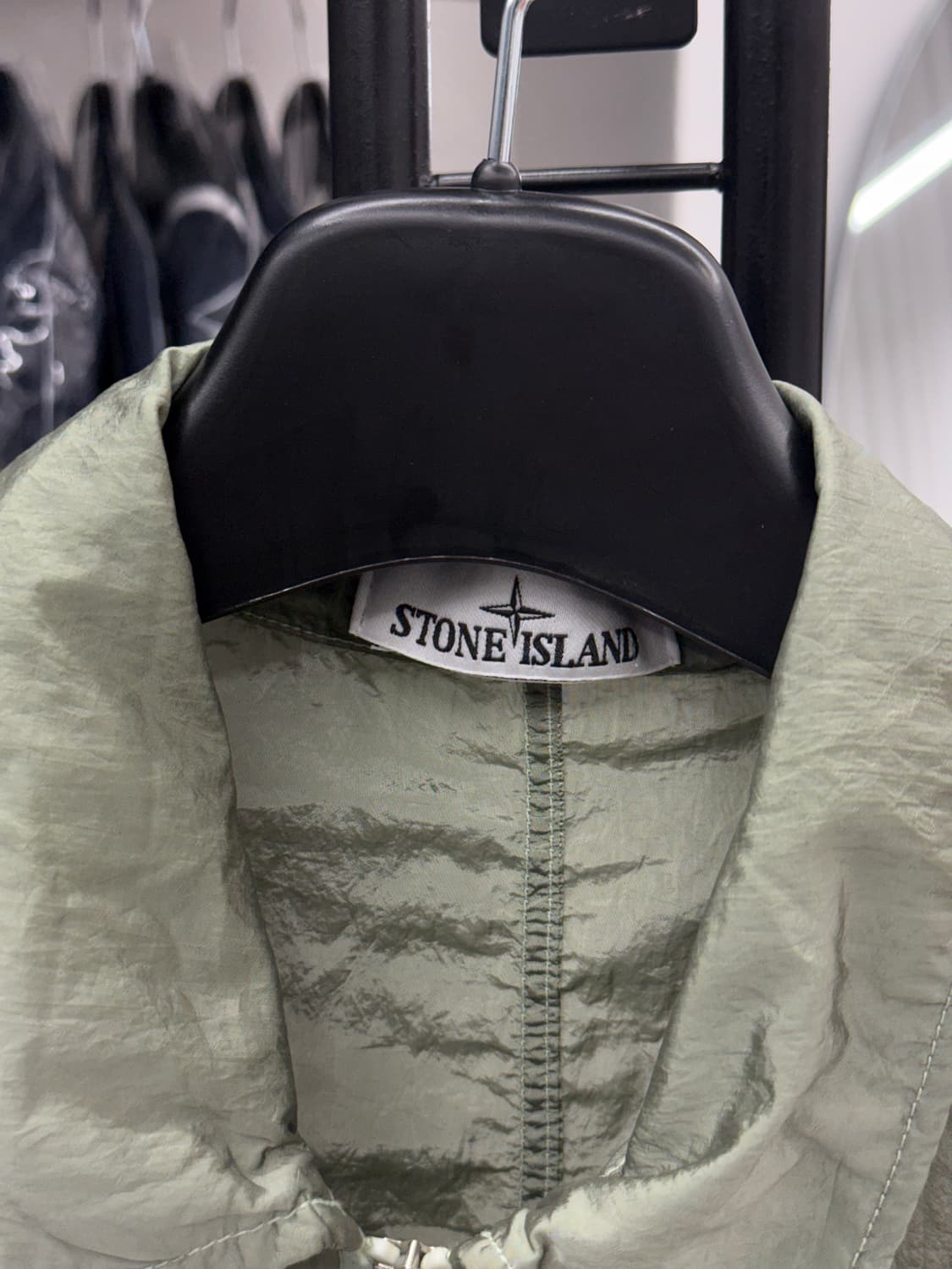 [L] 스톤아일랜드 나일론 메탈 오버셔츠 상품이미지4