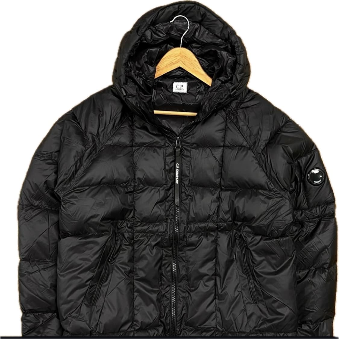 C.P. 컴퍼니 D.D. 쉘 후드 다운 자켓 블랙 상품이미지1