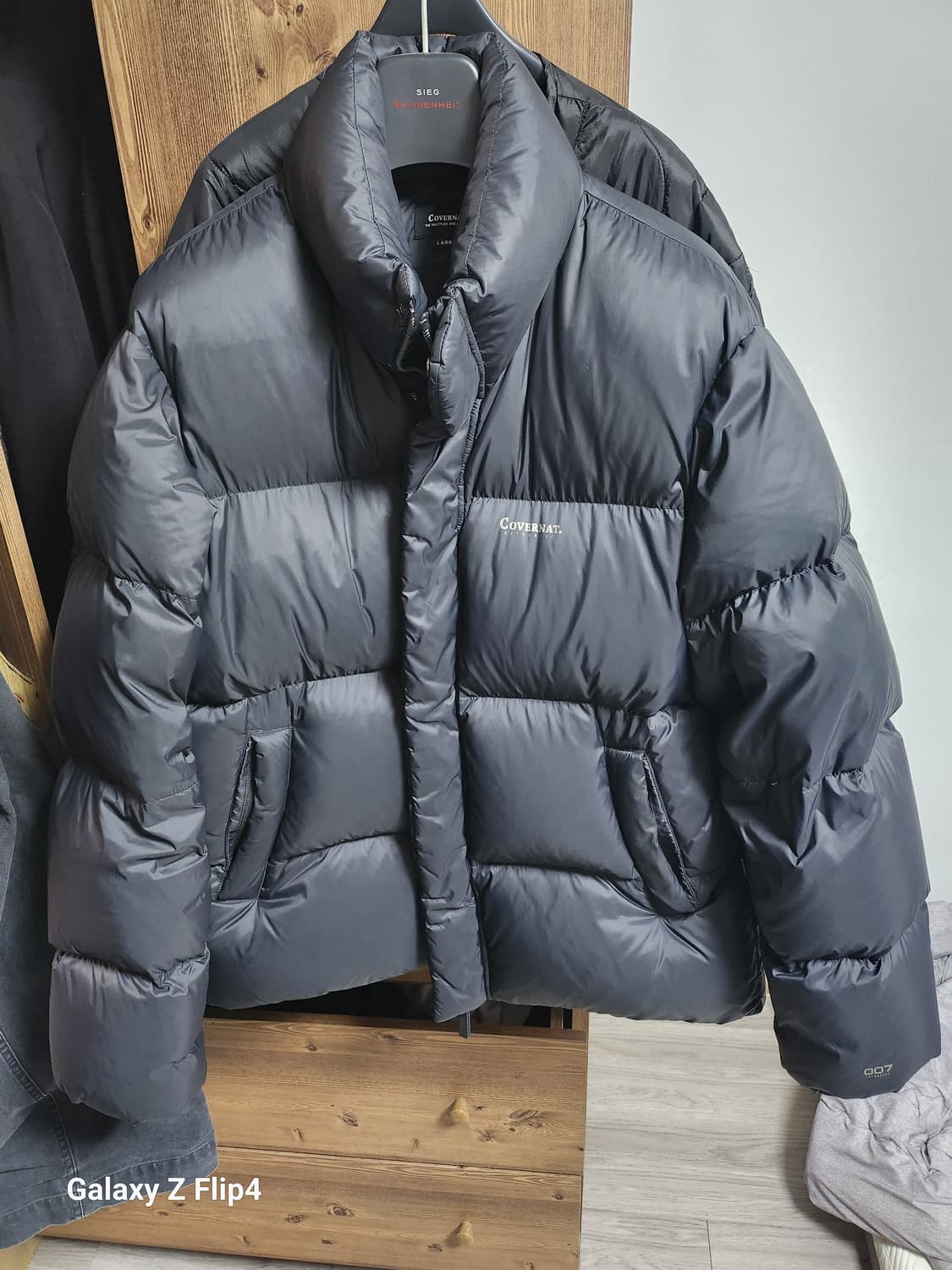 커버낫 구스다운 푸퍼 패딩 L (구매당일1회착) 상품이미지1