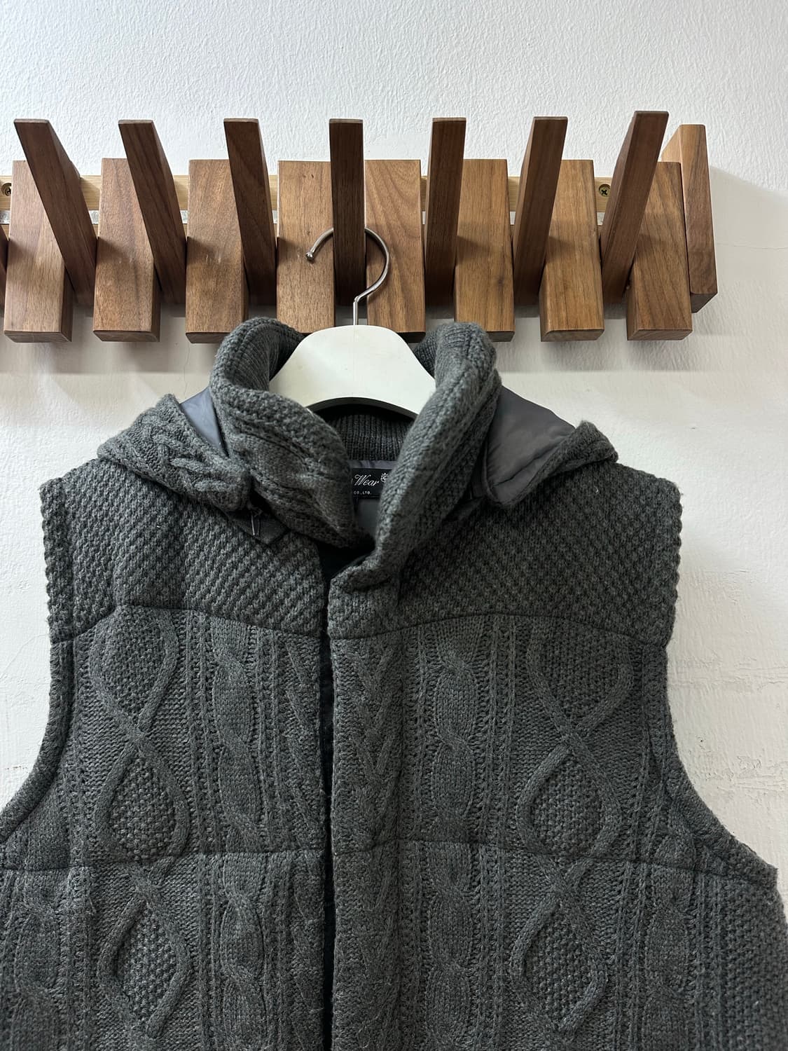 일본빈티지 케이블 니트 패딩 포켓 후드 베스트 상품이미지3