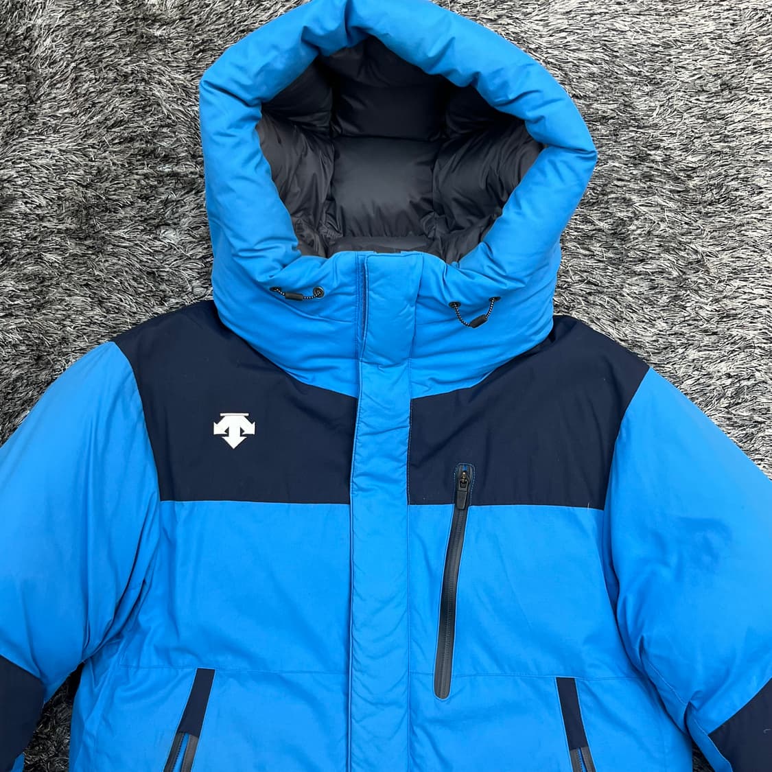 데상트 남성 대장급 구스다운 패딩 (100) 상품이미지2