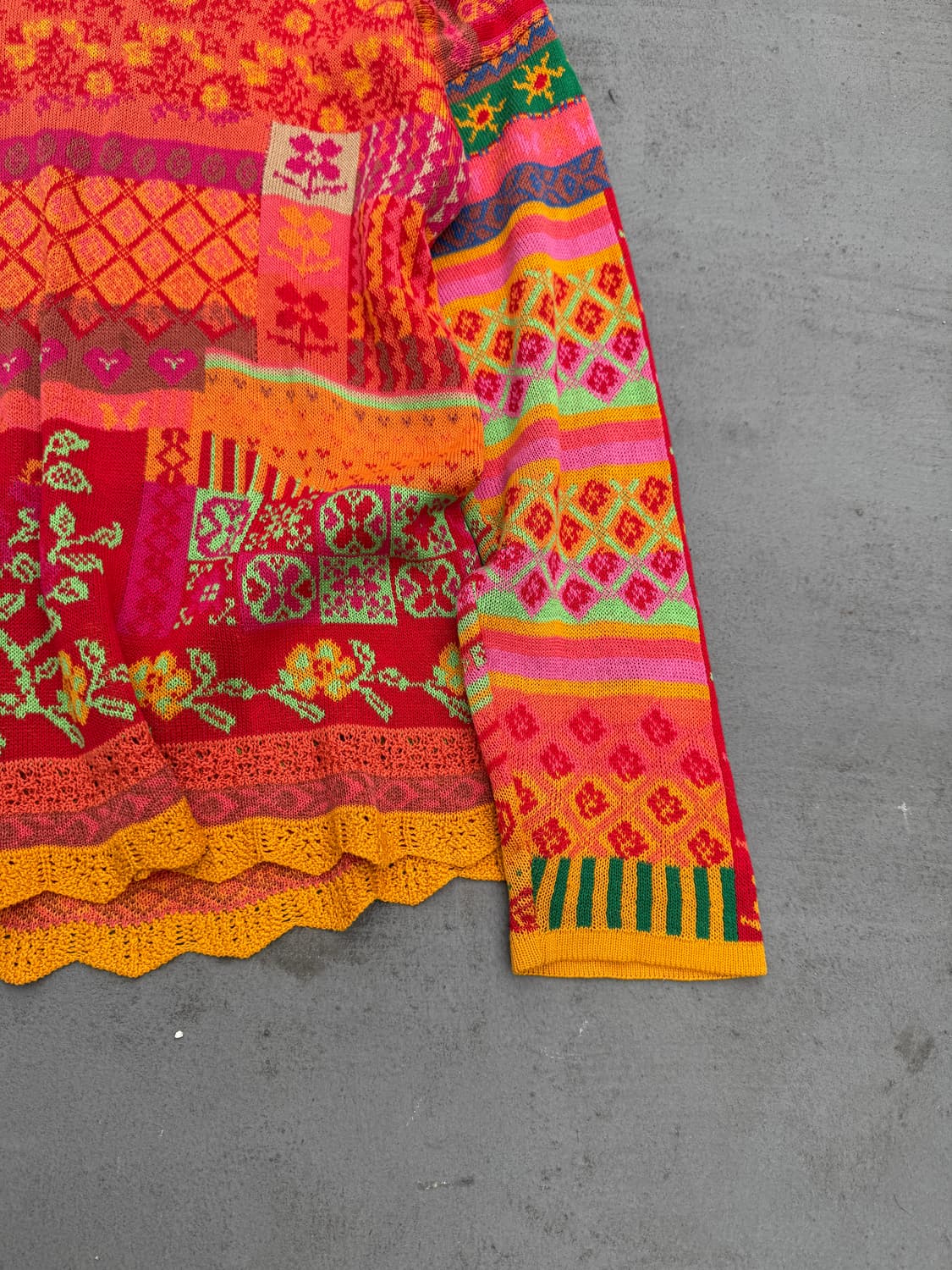 오일릴리 패턴 자카드 니트 상품이미지3