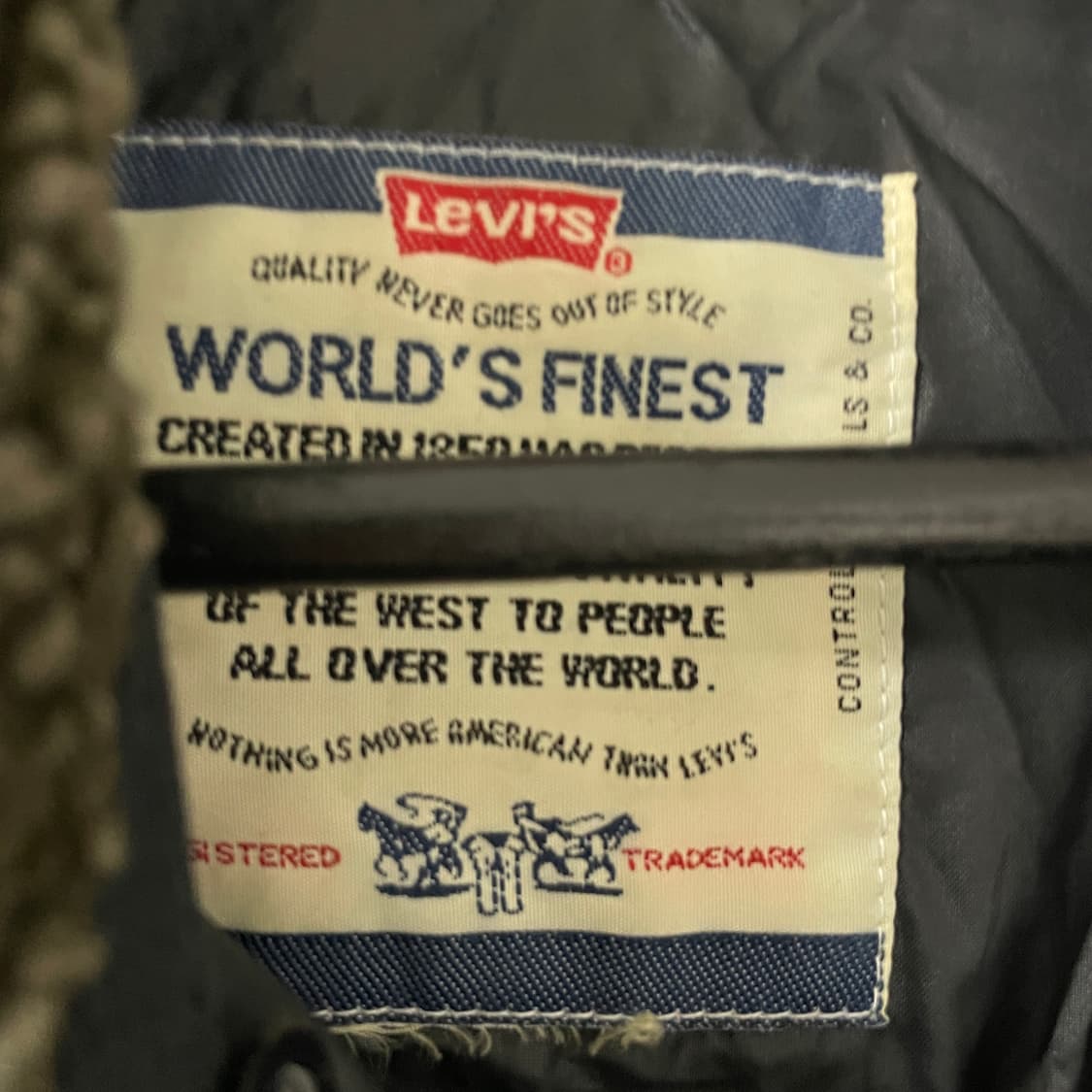 리바이스 90s 퀄팅 자켓 블랙 - 상품이미지7