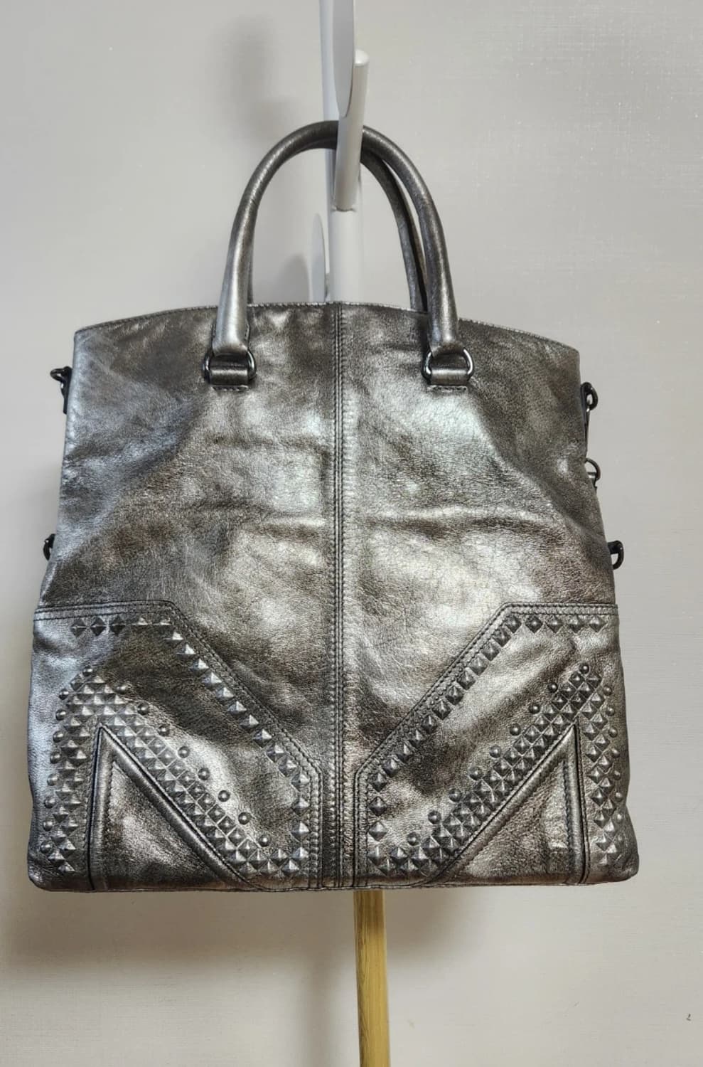 MCM 스터드 토트백 숄더백  상품이미지9