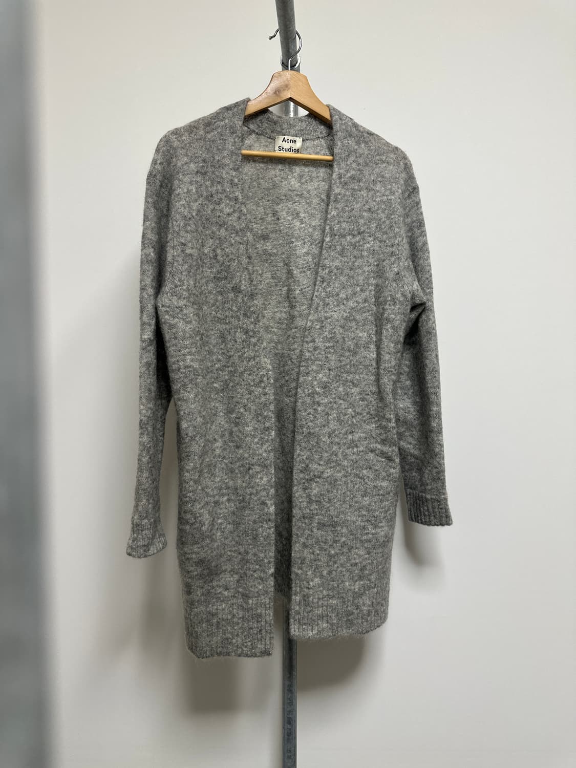 아크네 스튜디오 모헤어 가디건 상품이미지2