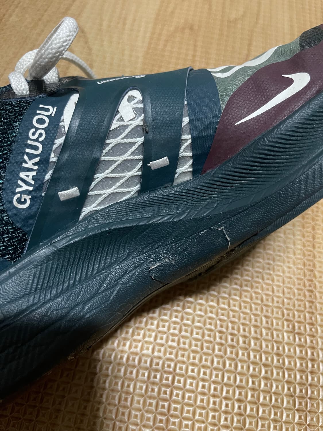 270 나이키 X 언더커버 갸쿠소우 줌X 베이퍼플라이 상품이미지9