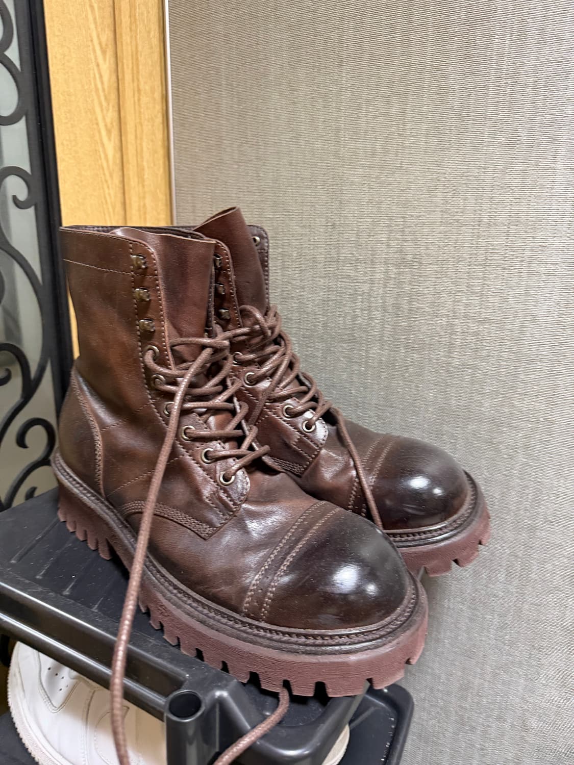 야세 에어 코만도솔 홀스하이드 부츠 270 상품이미지1