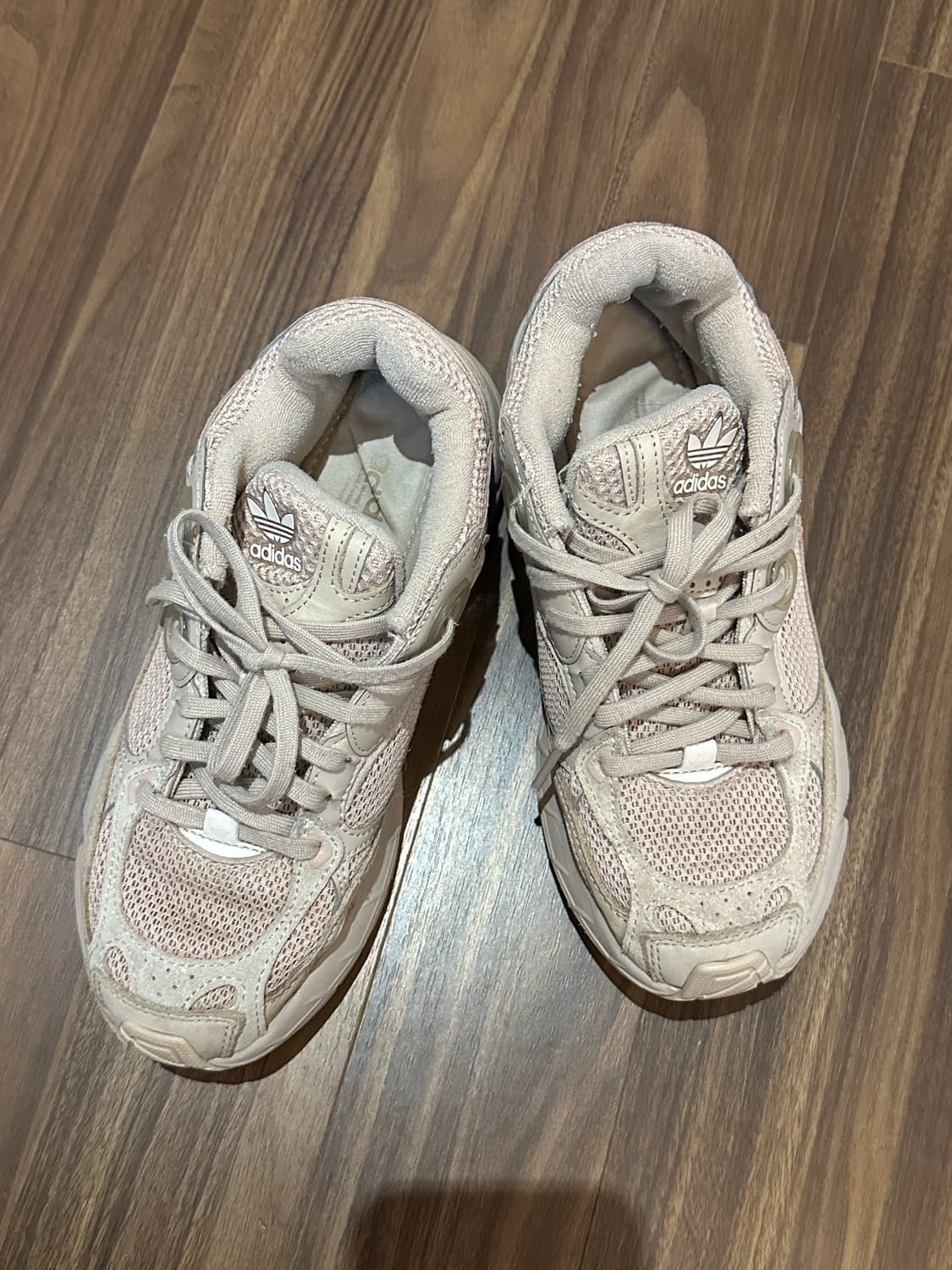 아디다스 운동화 상품이미지4