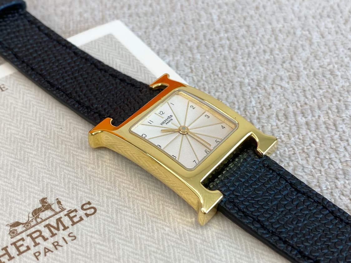 에르메스 H아워 1.201 금장 여성용 쿼츠 PM 스몰 사이즈 상품이미지4