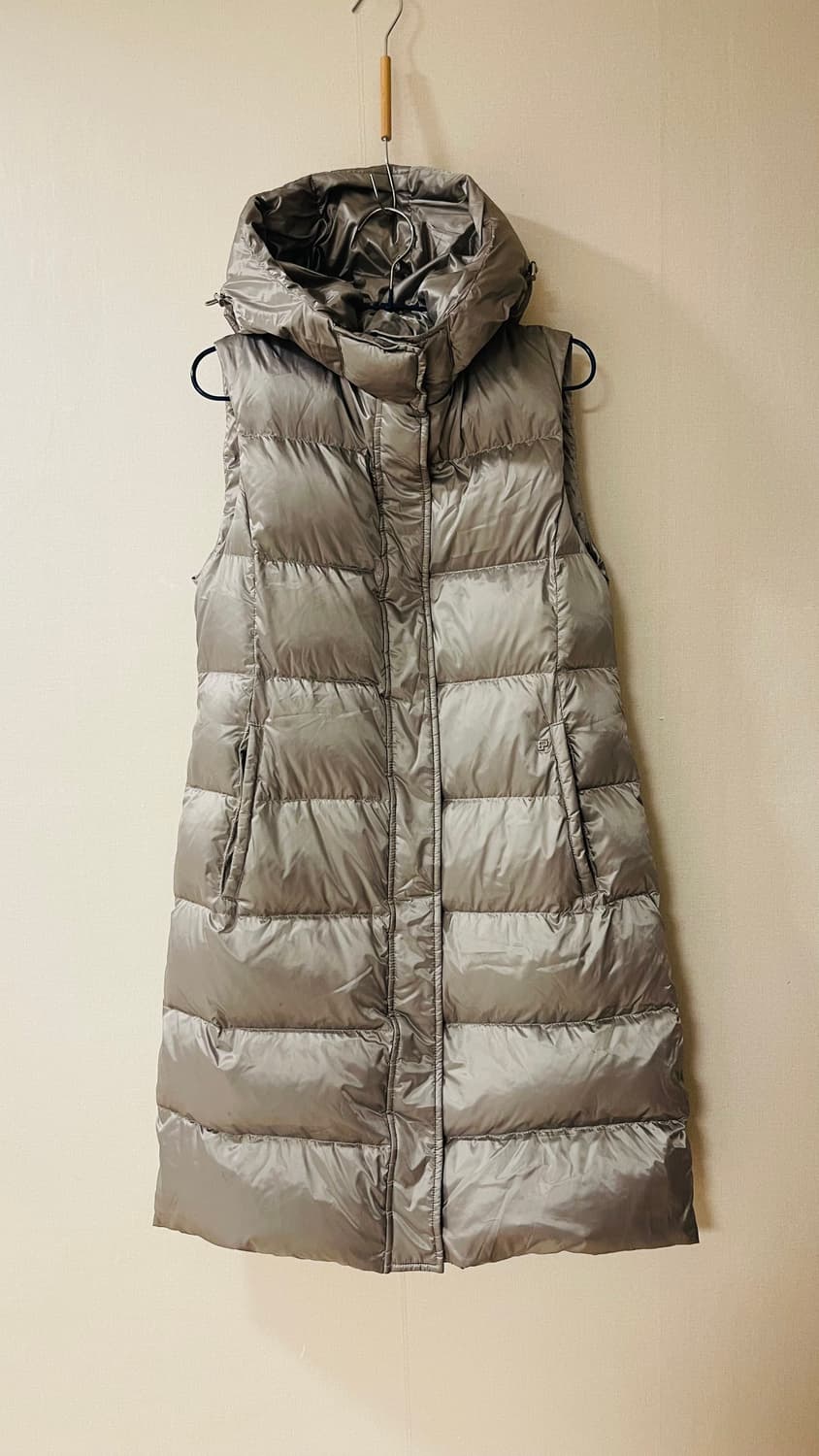 빈폴 여성 롱 구스 다운 경량 패딩 후드 조끼 55-66 솜털 90% 상품이미지1