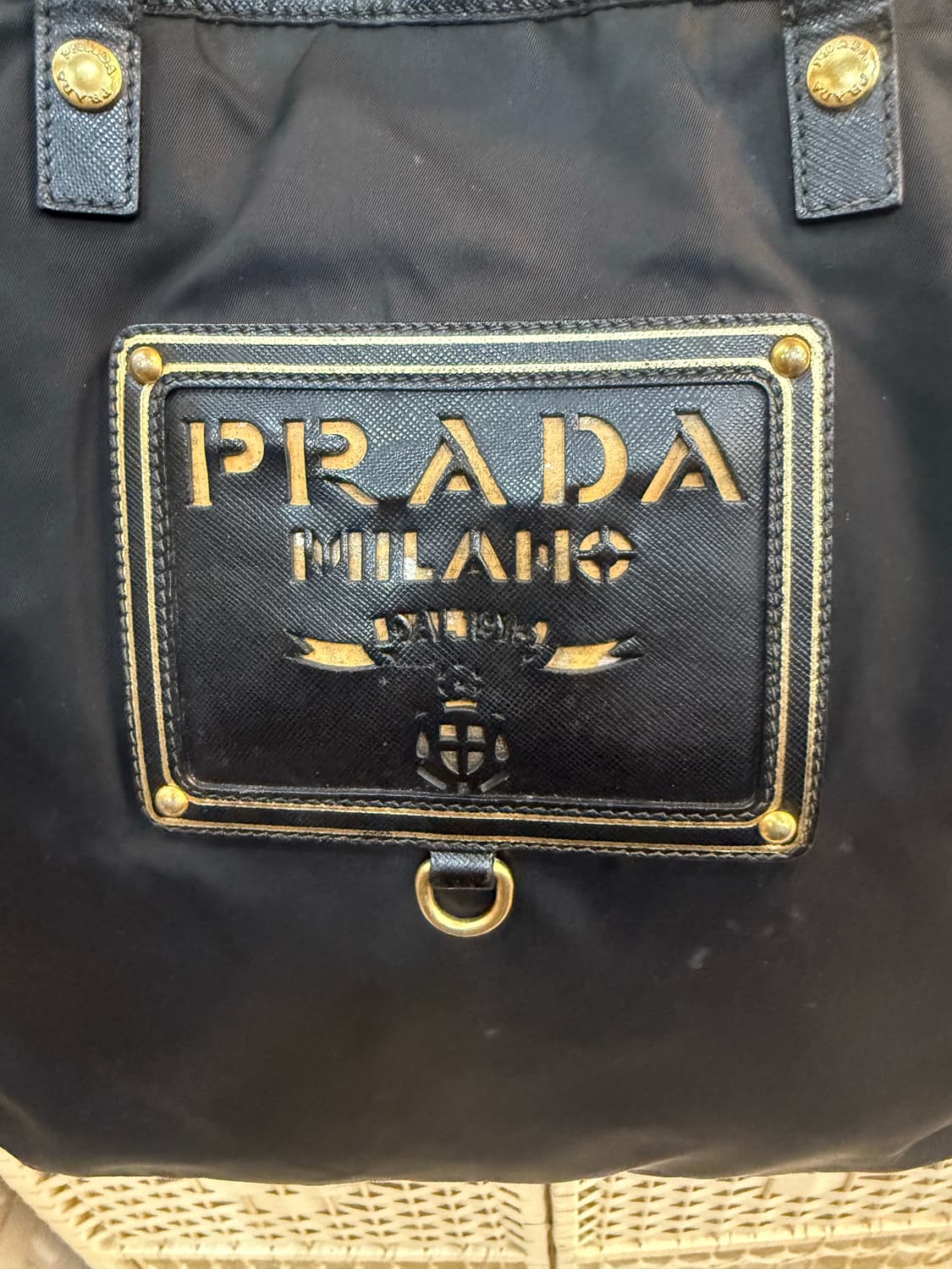 정품 프라다 나일론 토트백 팝니다 상품이미지2