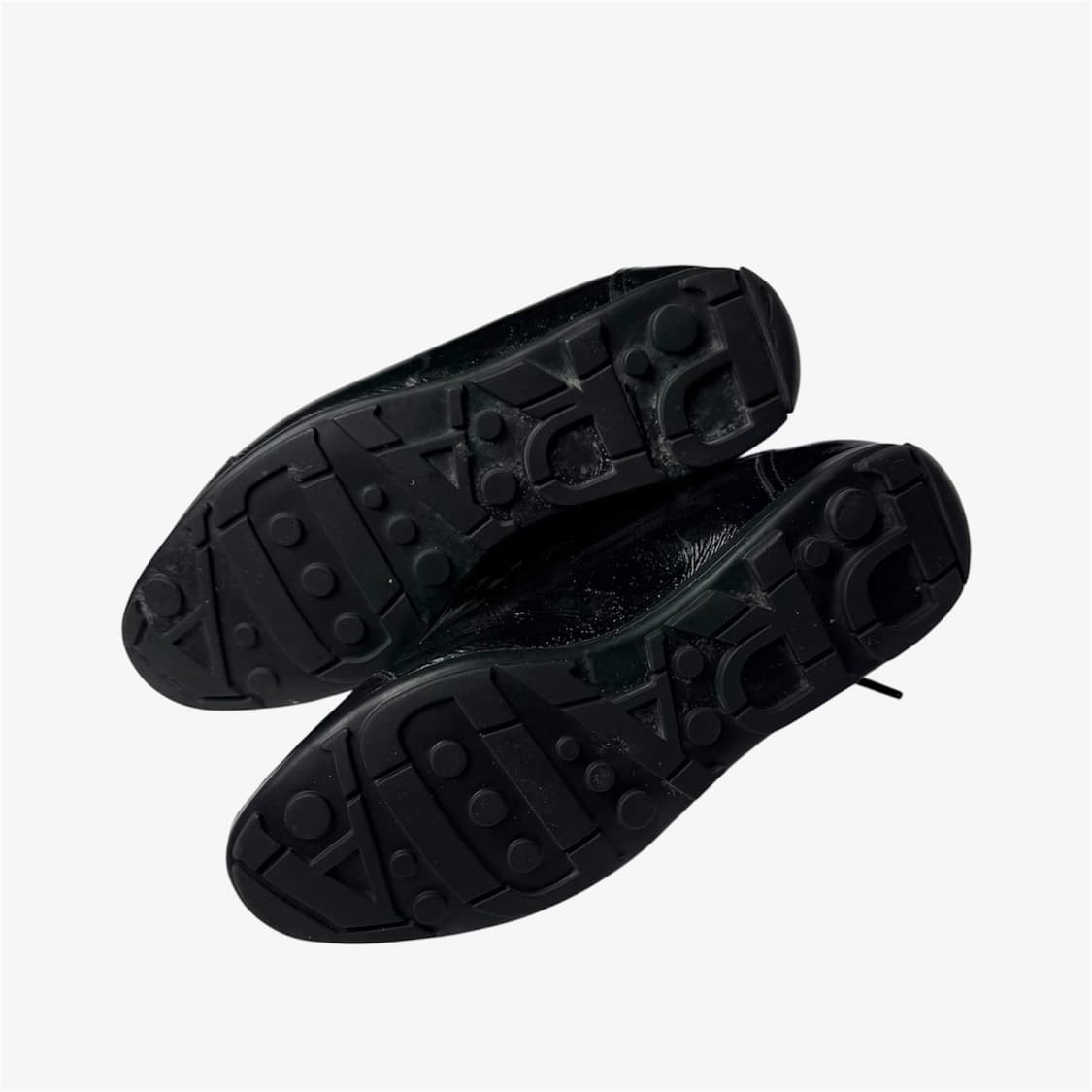 (230)프라다 애나멜 스니커즈 우먼 상품이미지6