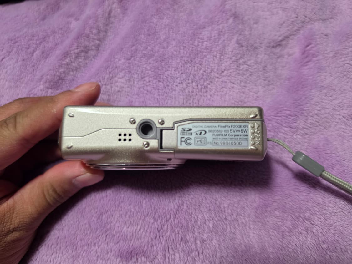후지 파인픽스 F200exr팝니다. 상품이미지3