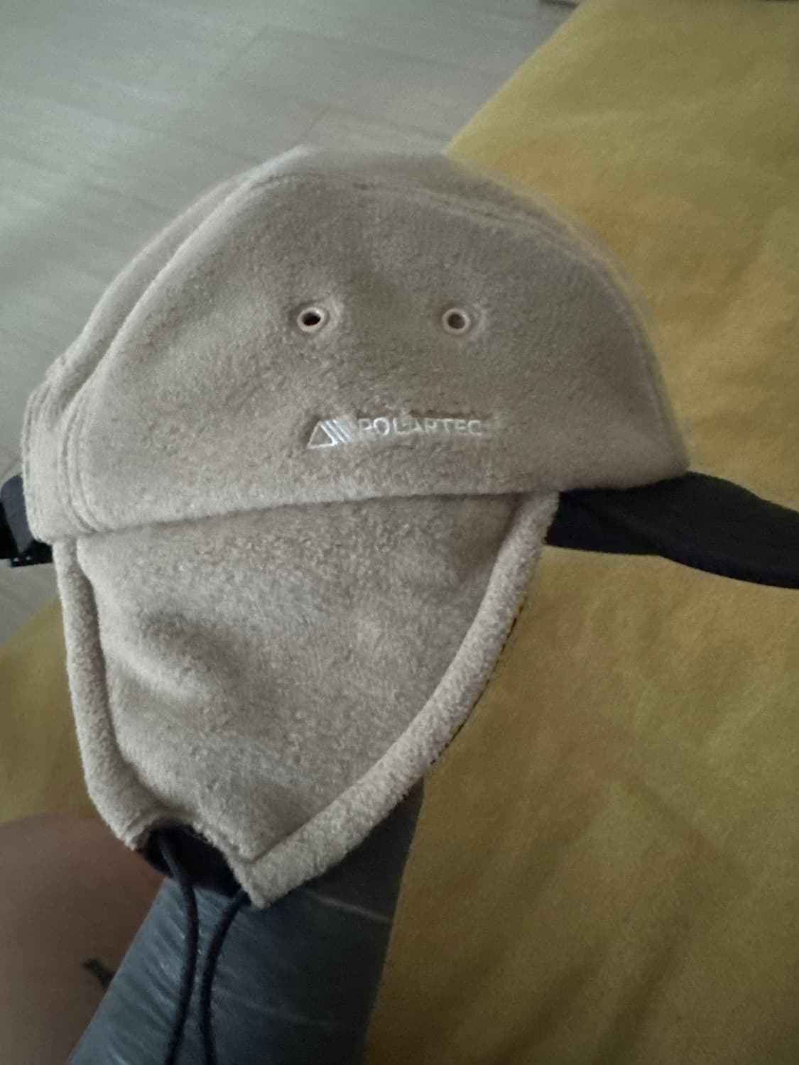 슈프림 폴라텍 이어플랩 캠프캡 상품이미지3