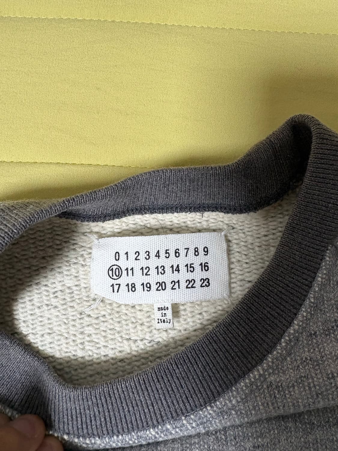 마르지엘라 15aw 언레귤러 니트 44 상품이미지2