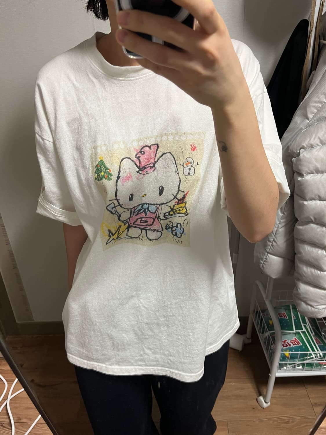 헬로키티 피치반팔티 상품이미지3