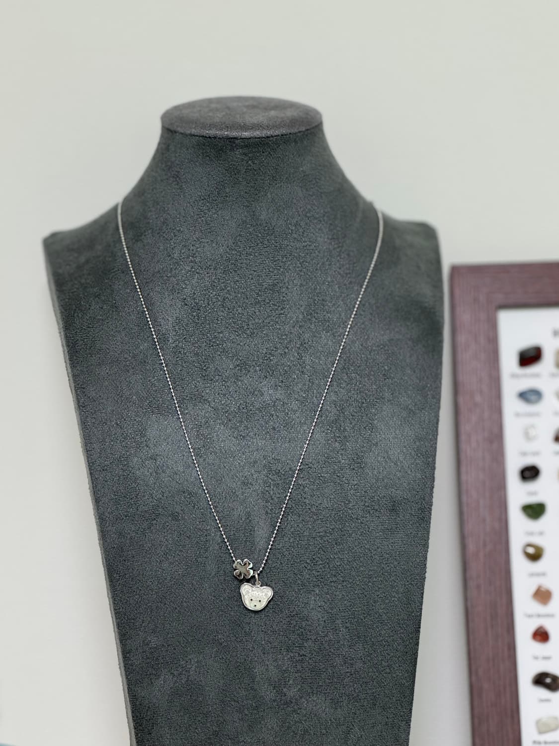 키치 큐티 힙 테디베어 클로버 목걸이🧸🍀🤍 상품이미지4