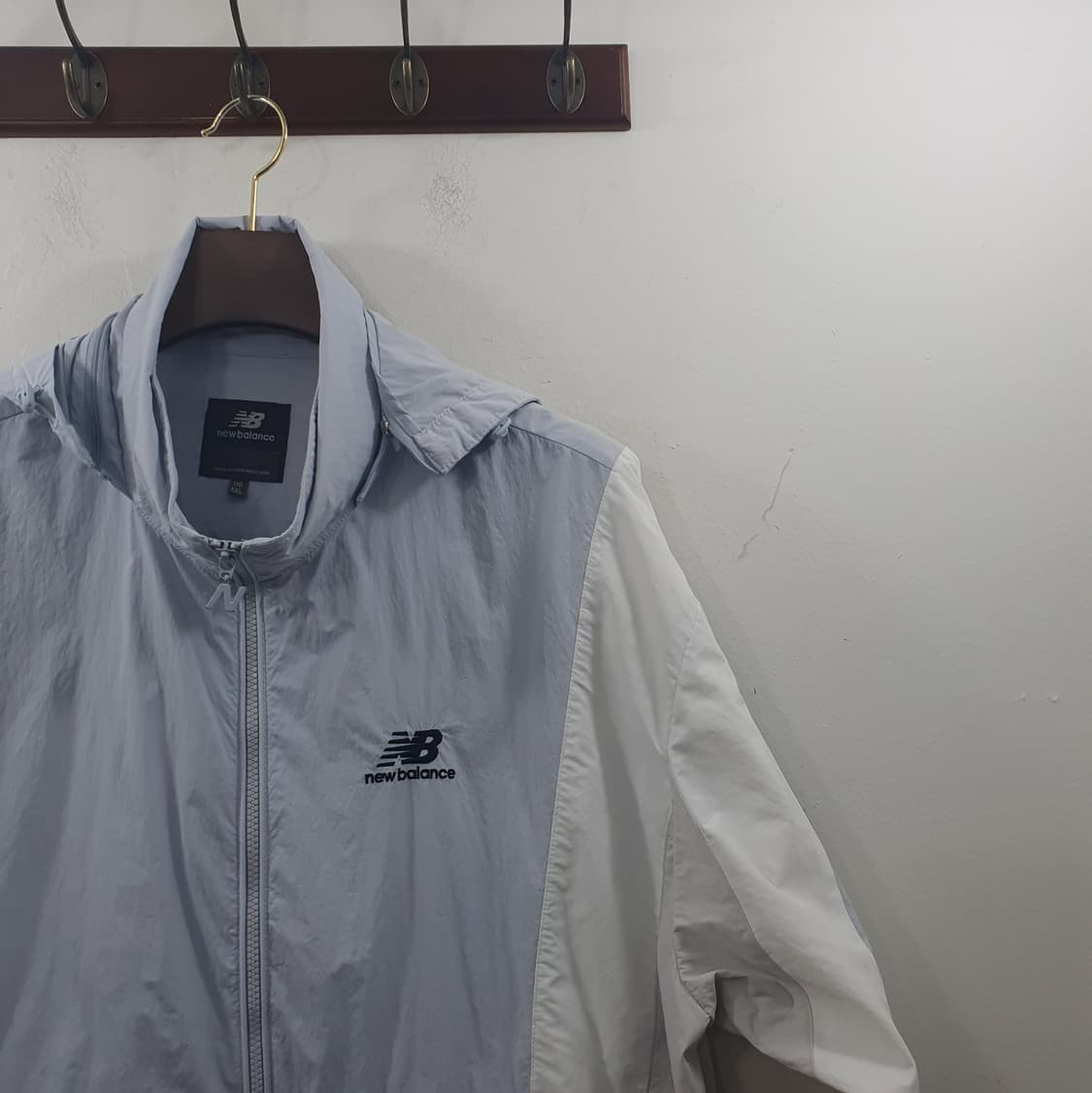 2XL 뉴발란스 남성 윈드브레이커 캐주얼 투웨이 후드 바람막이 자켓 상품이미지2