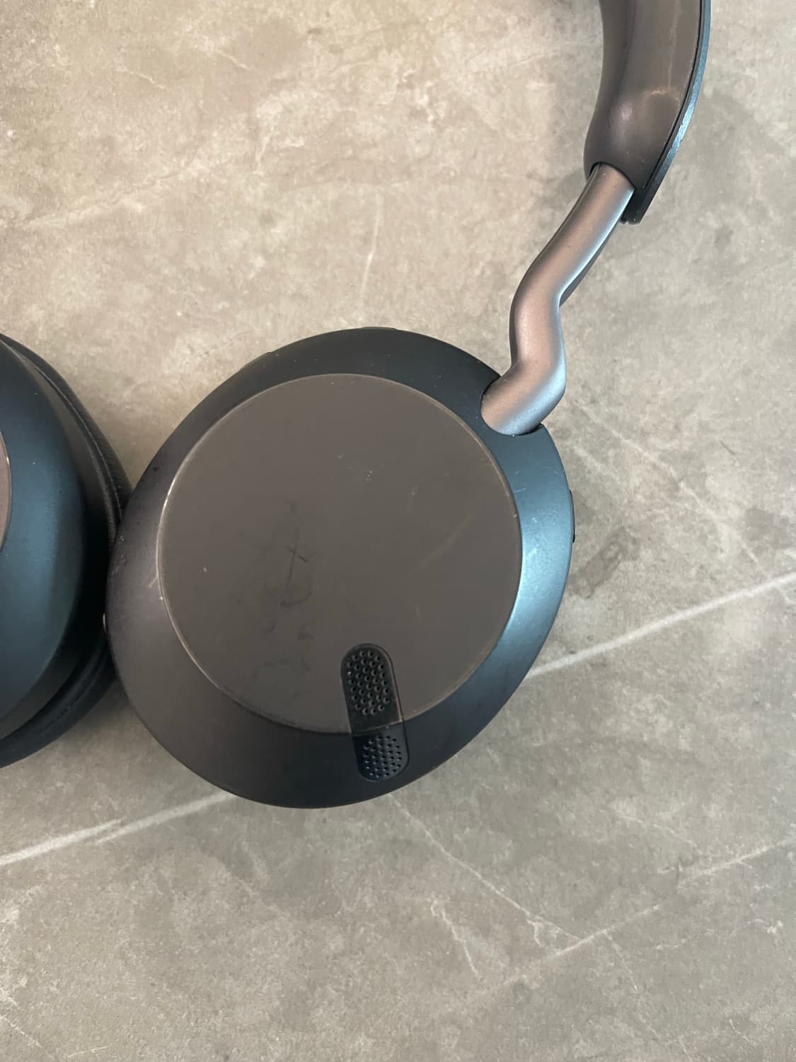 Jabra Elite 45h 완전 무선 헤드폰 티타늄 블랙  상품이미지2