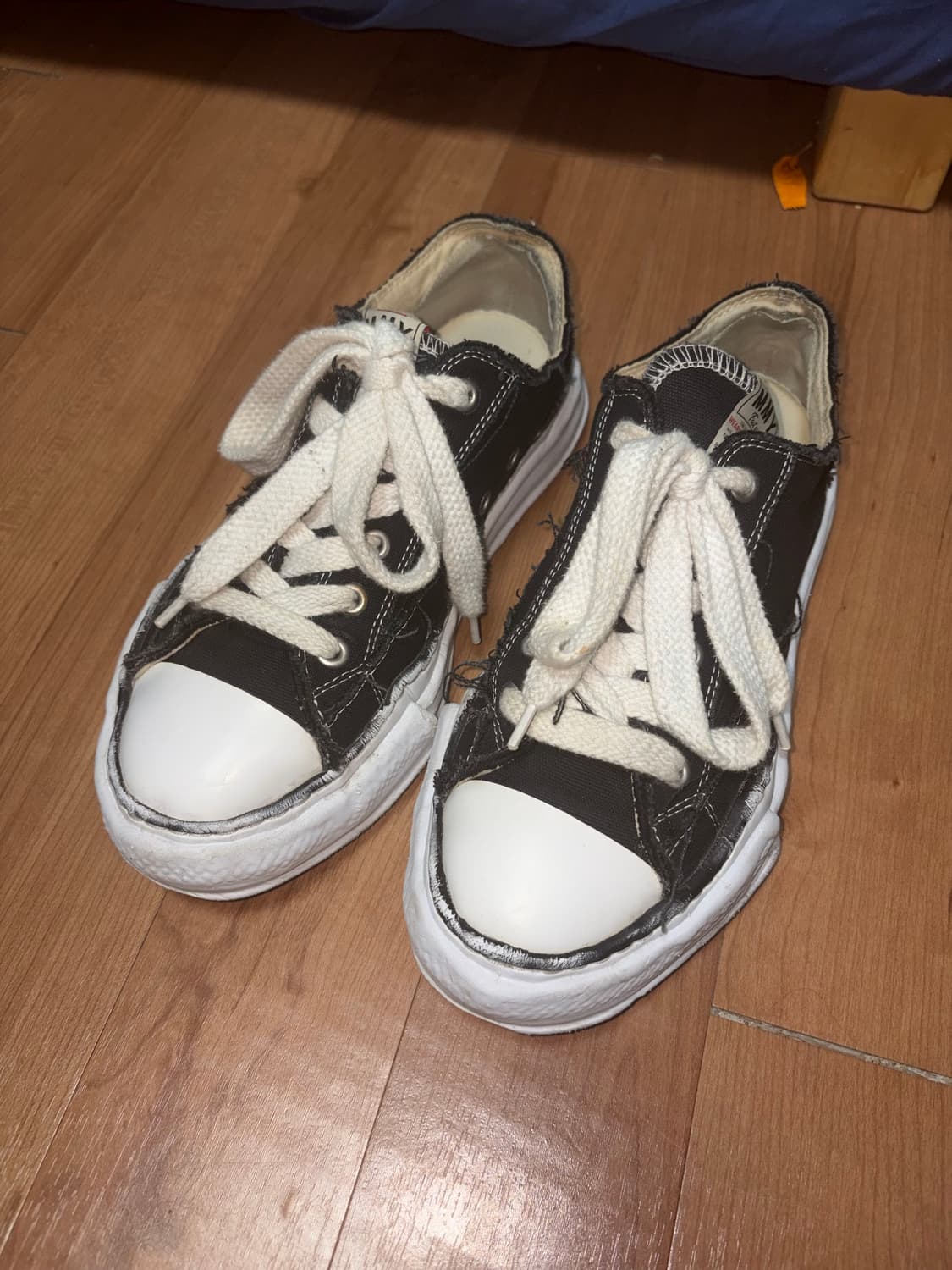 [EU 43]미하라 야스히로 피터슨 블랙 상품이미지1