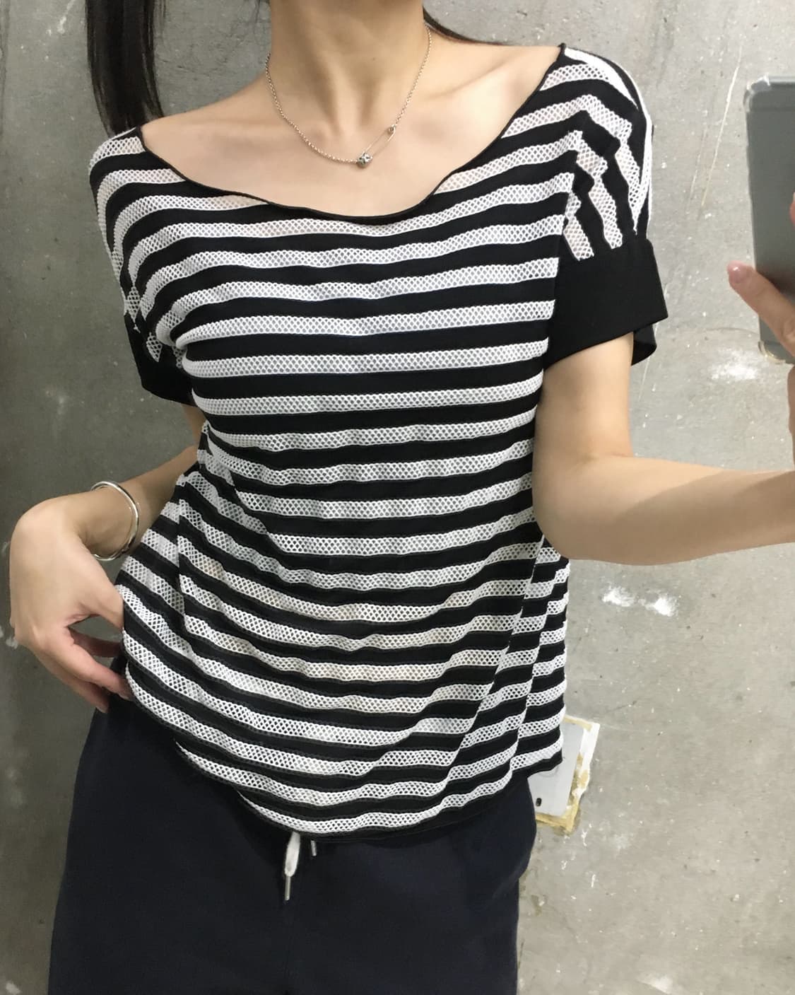 ARMANI COLLEZIONI 아르마니꼴레지오니 레이온 스트라이프 반팔 상품이미지1