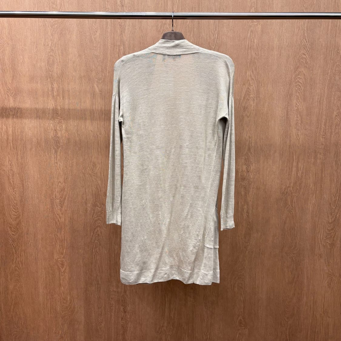 띠어리 니트 롱 가디건 긴팔 오픈형 더블 포켓 디테일 루즈핏 아이보리 상품이미지3