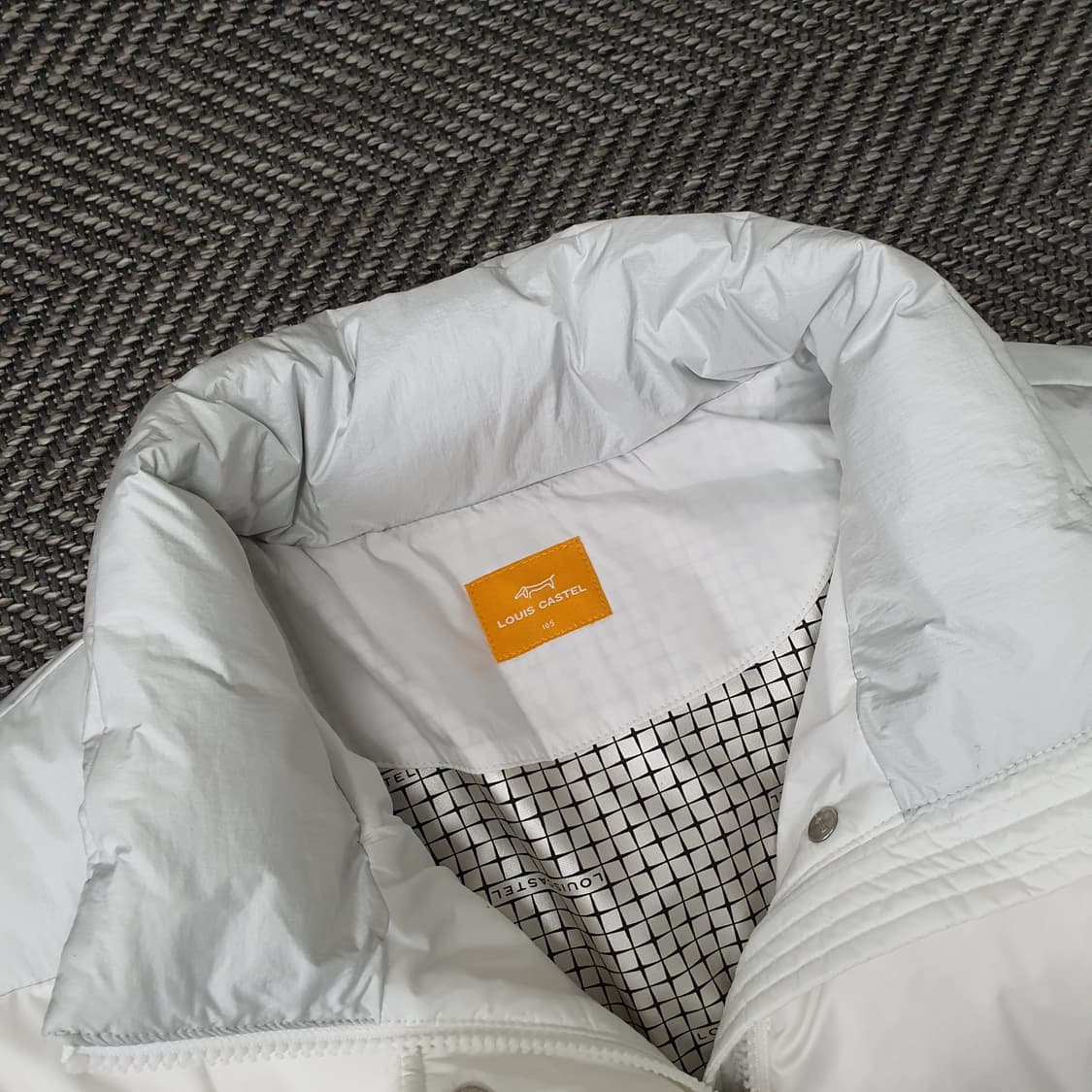미착용 루이까스텔 오리털 겨울패딩 남자105 상품이미지2