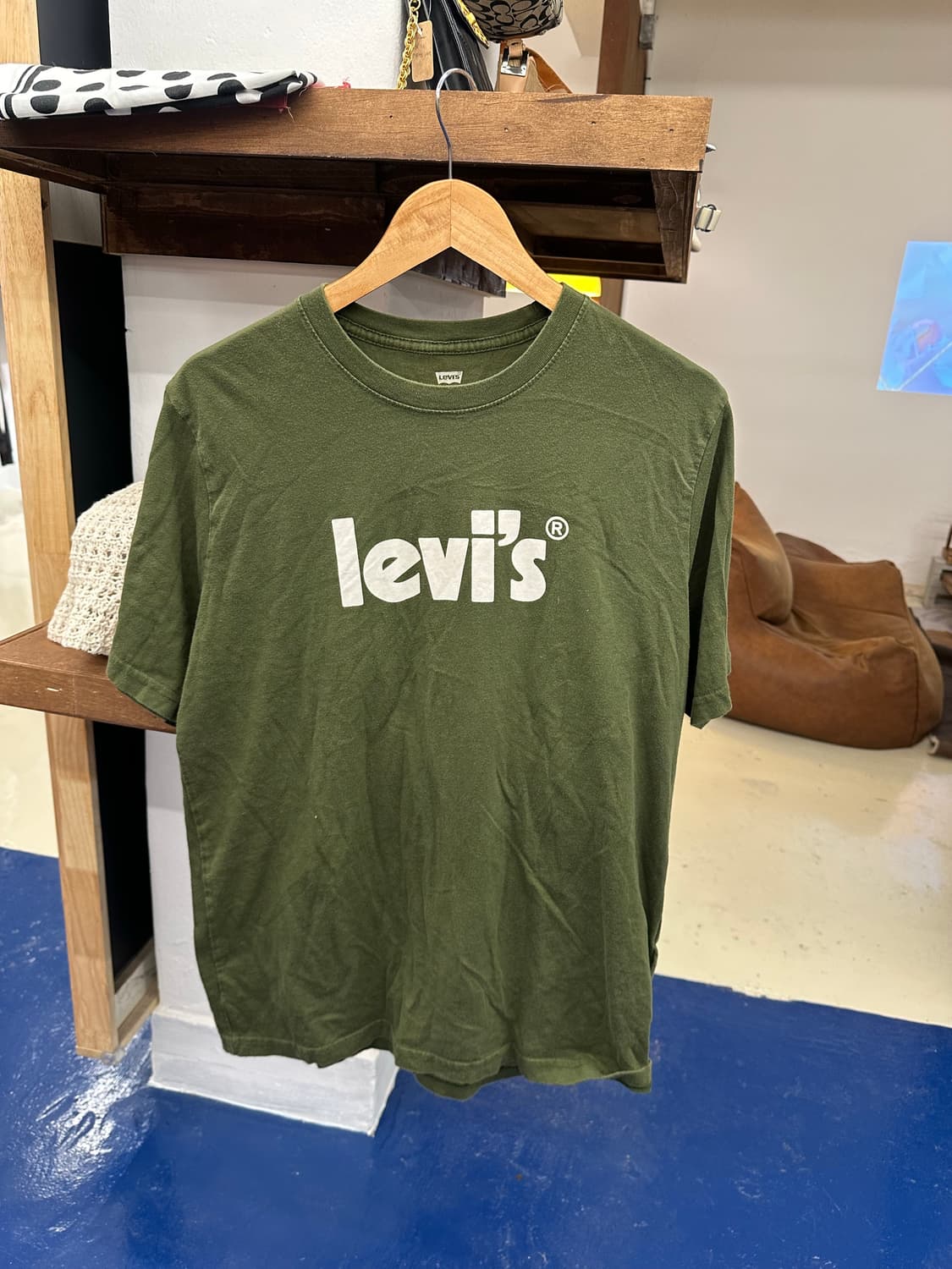 Levis 리바이스 아치로고 카키 반팔티 상품이미지3