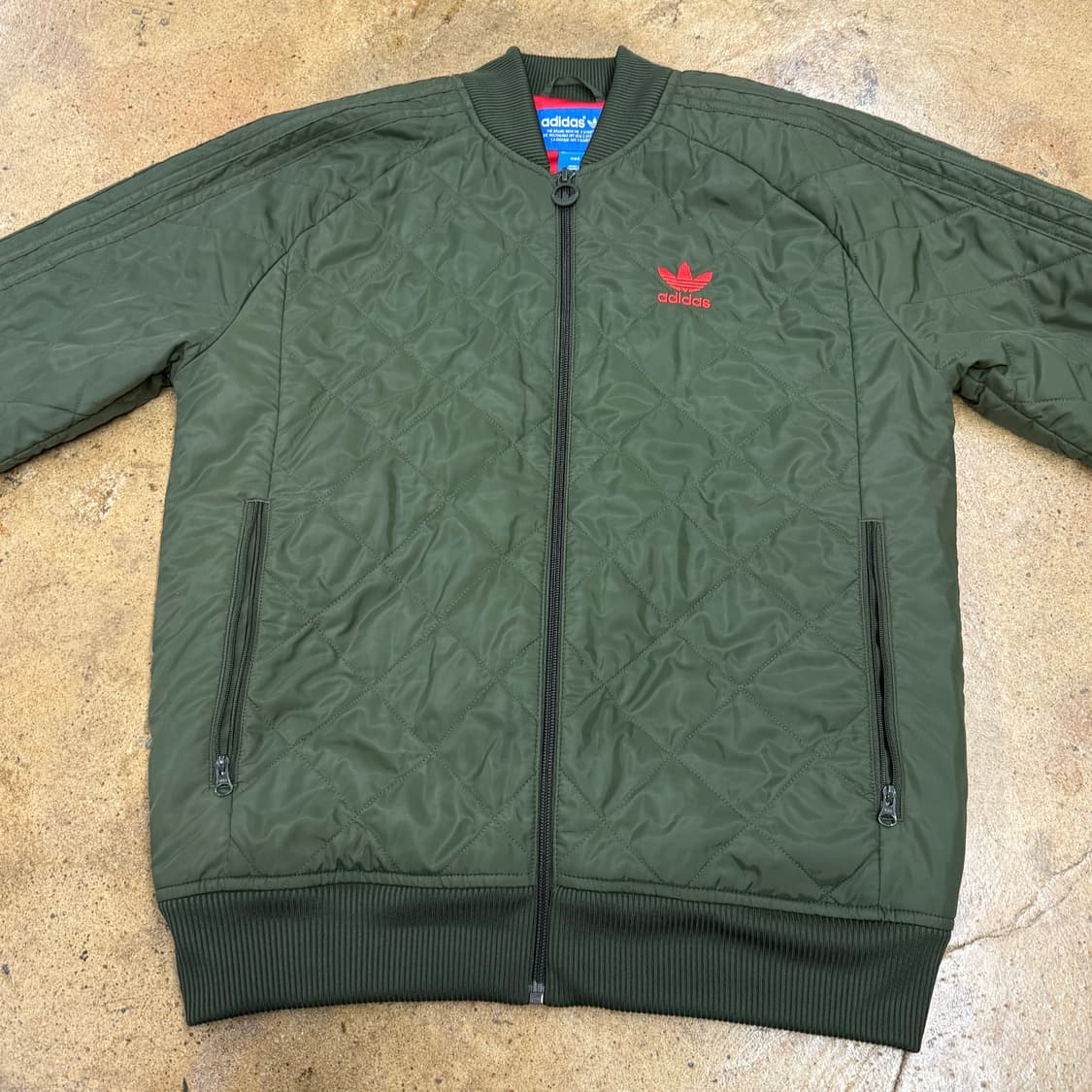 아디다스 카키 파이어버드 자켓 경량 패딩 95 상품이미지3