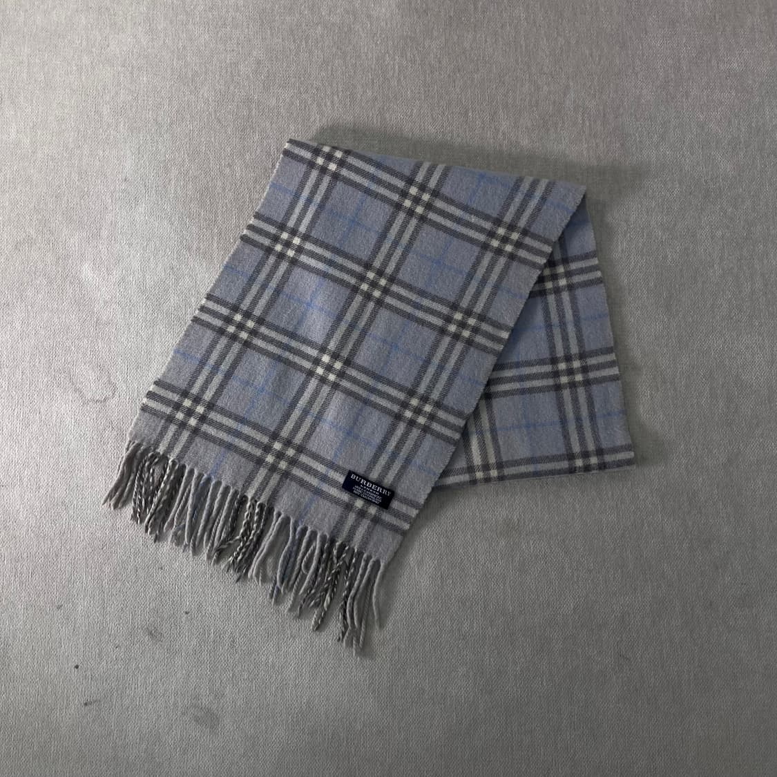 버버리 노바체크 캐시미어 스마이블루 머플러  상품이미지1