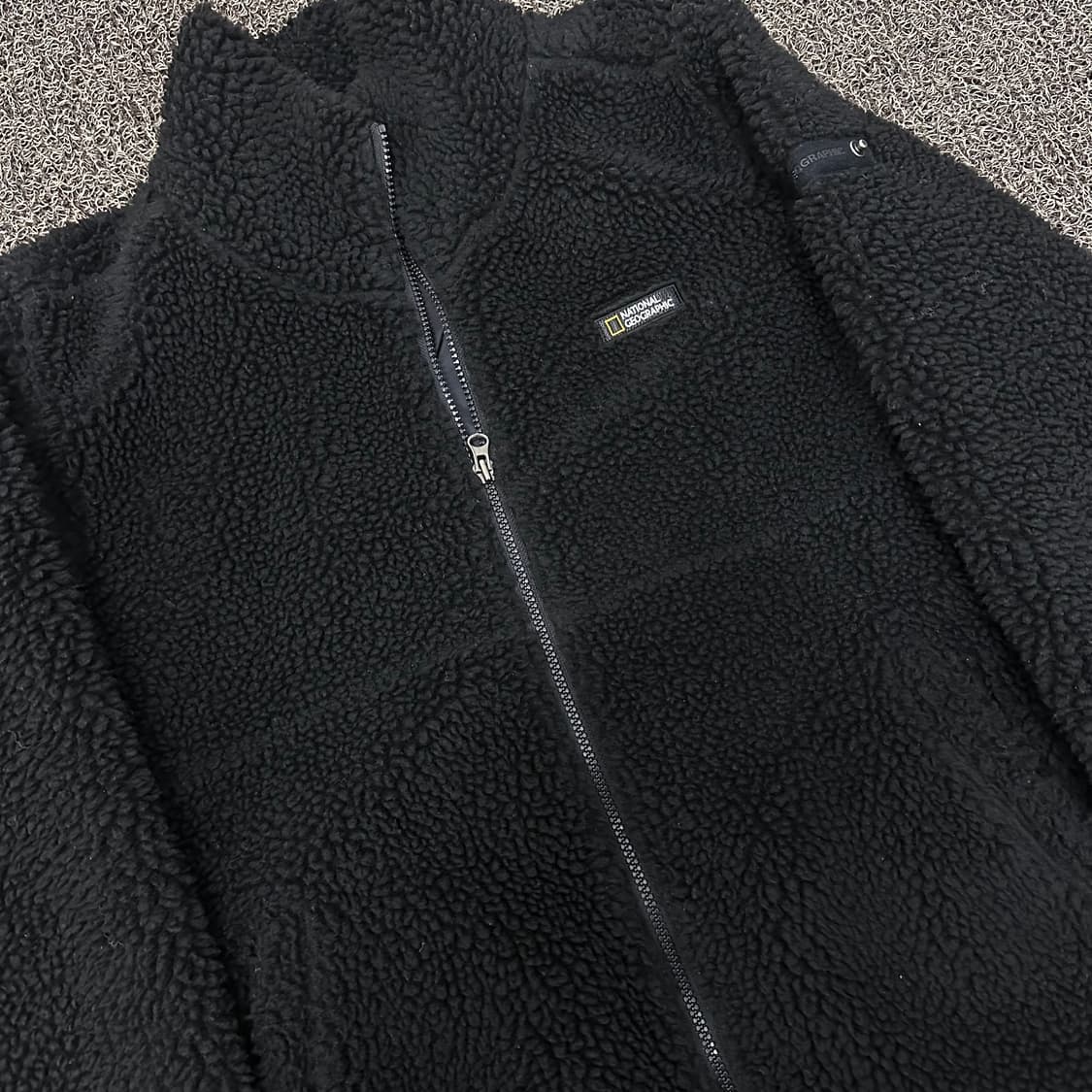 네셔널지오그래픽 털 뽀글이 후리스 자켓 블랙 L 상품이미지2