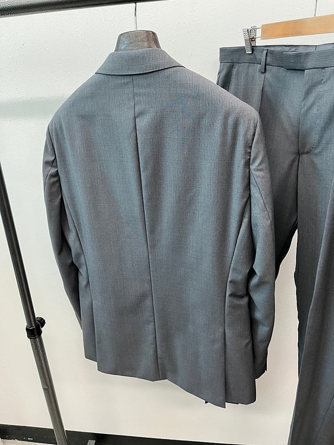 110,37) 휴고보스 슈트  상품이미지8