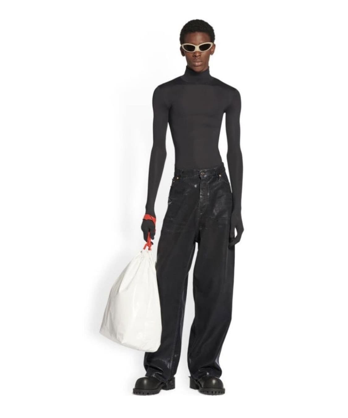 발렌시아가 코팅 배기진 블랙 xs 상품이미지1