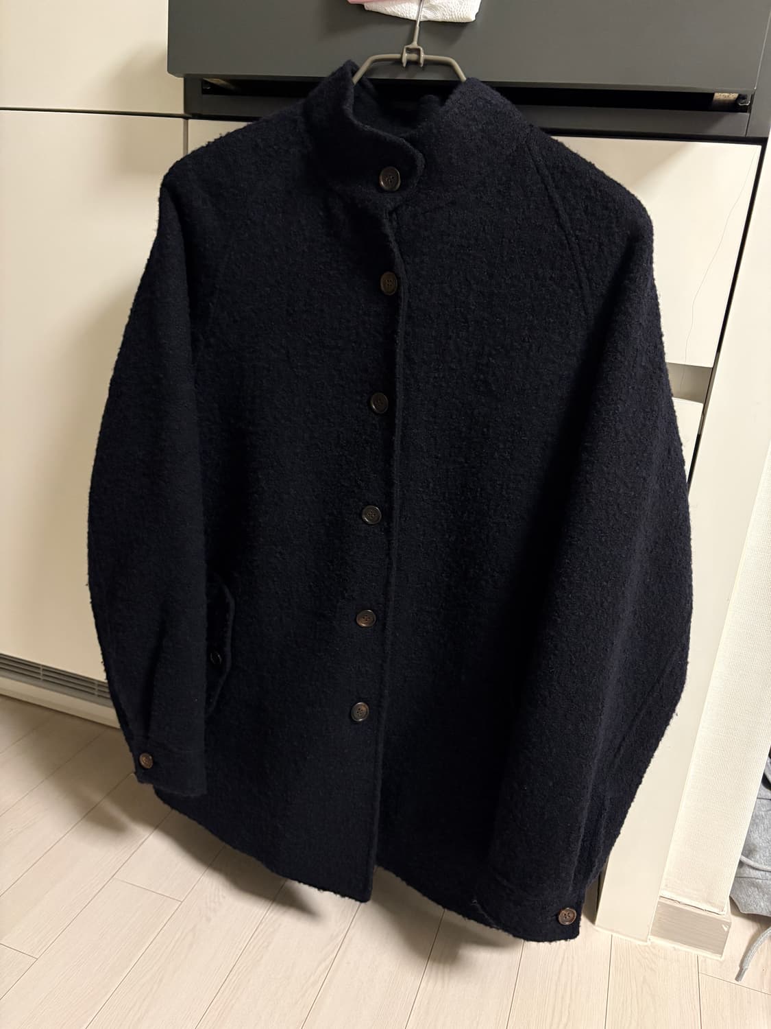 오버테이크 하이넥 알파카 부클 핸드메이드 코트 (네이비) 상품이미지9