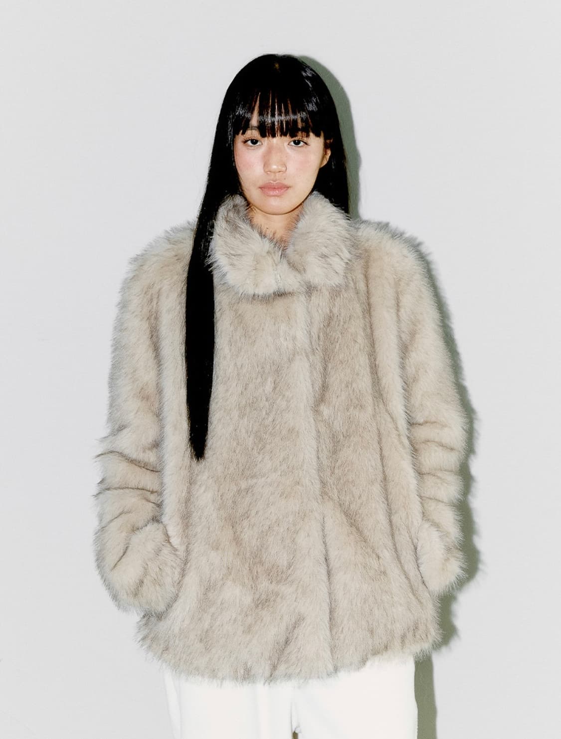 오피쉬 FLUFFY MIX FUR JACKET, LIGHT GRAY 상품이미지1