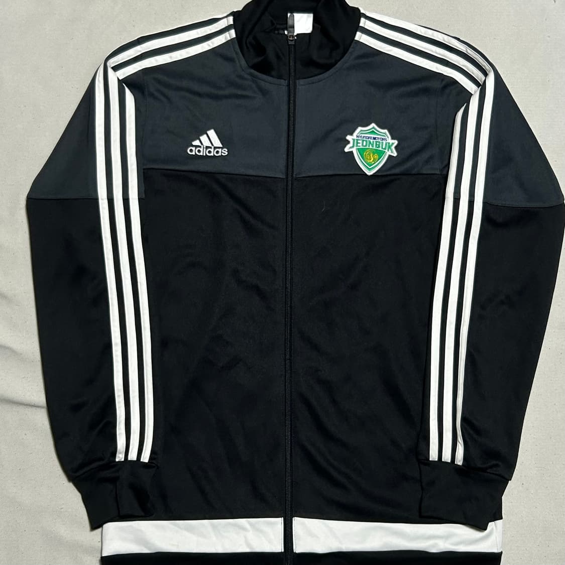 🫶🏻아디다스 전북현대 Track top🫶🏻 상품이미지1